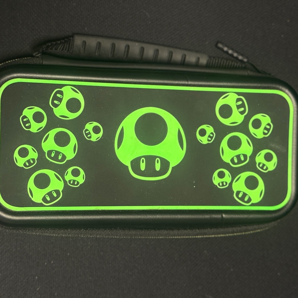 Nintendo Switch Travel Case - Glows!